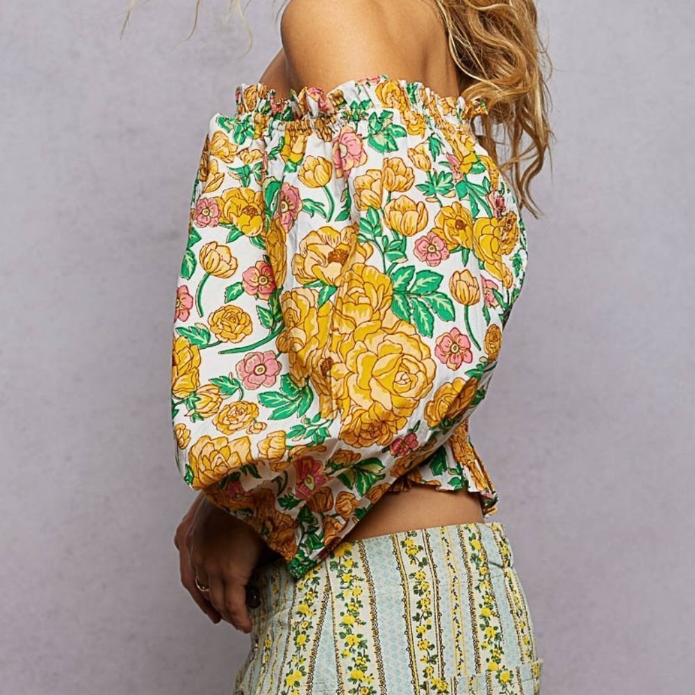 POL Women's Casual Smocked Floral Off-Shoulder Puff Sleeve Top in Yellow sz Smal - Picture 2 of 8